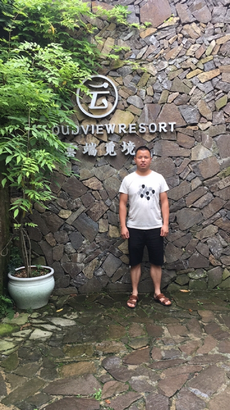 何超洪的第二张照片--唐山相亲服务中心