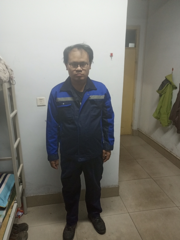 黄俊的第一张照片--唐山相亲服务中心