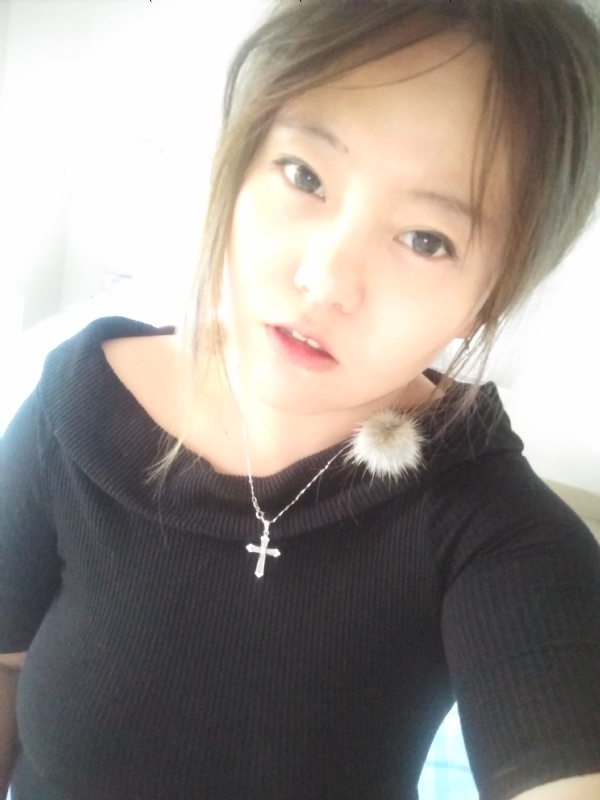 万水千山总是情的第一张照片--唐山相亲服务中心