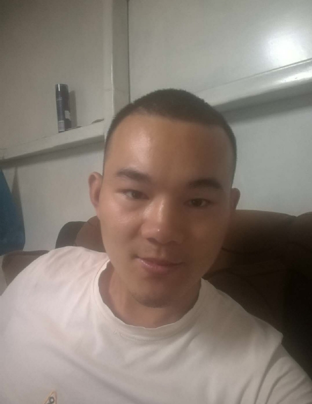 小強。。的第一张照片--唐山相亲服务中心