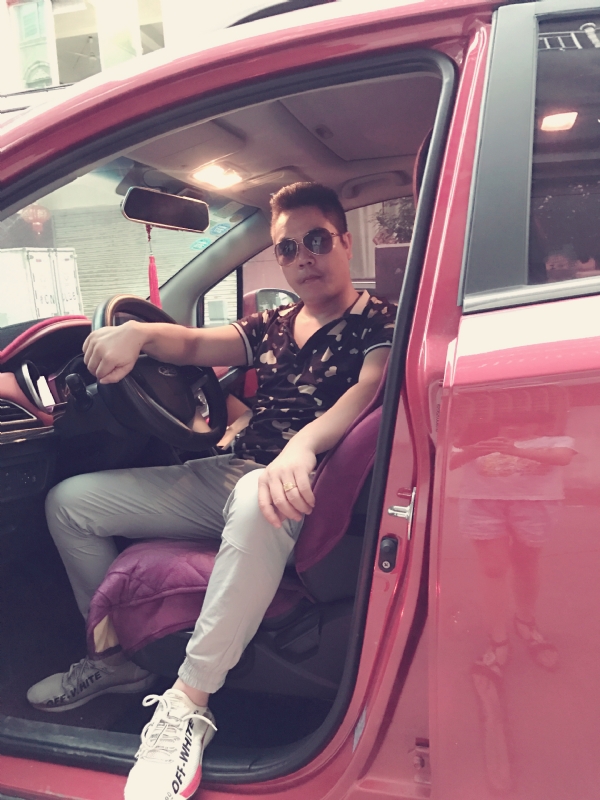 浩的第一张照片--唐山相亲服务中心