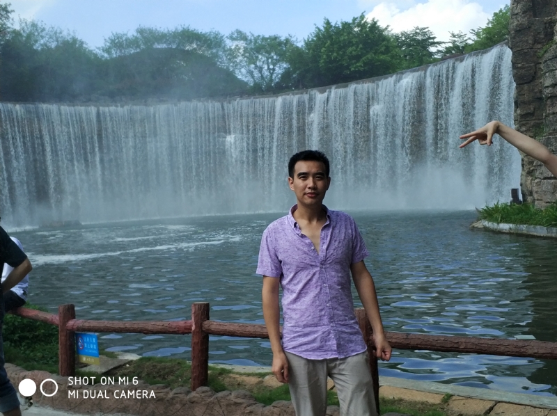 追梦人的第一张照片--唐山相亲服务中心