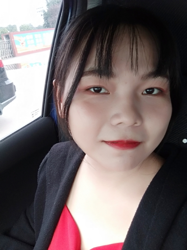 小五同学的第一张照片--唐山相亲服务中心