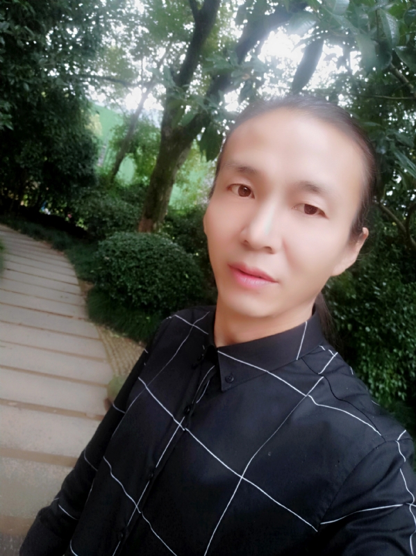 北方的狼的第一张照片--唐山相亲服务中心