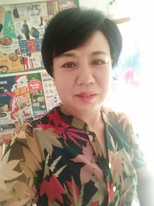 善解人意的第一张照片--唐山相亲服务中心