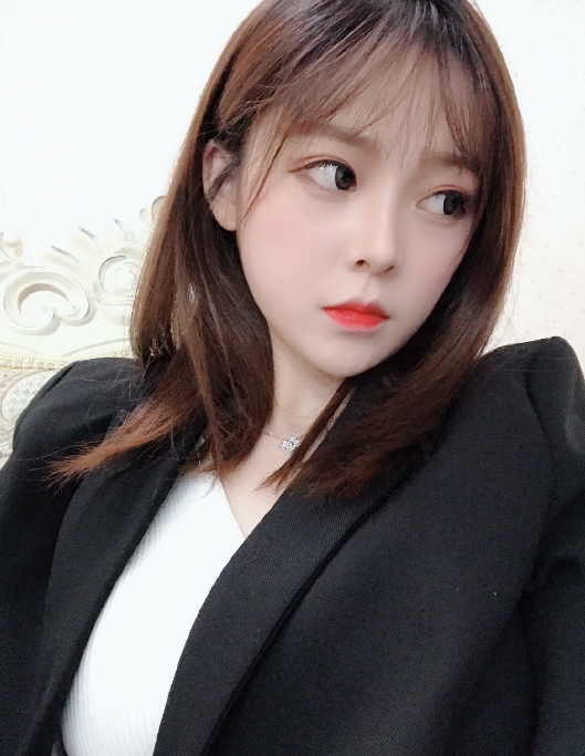 美伊i的第二张照片--唐山相亲服务中心