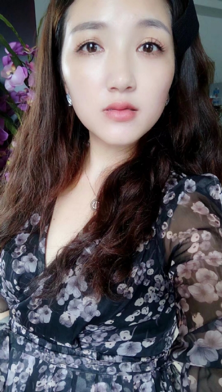 Jasmyn的第一张照片--唐山相亲服务中心