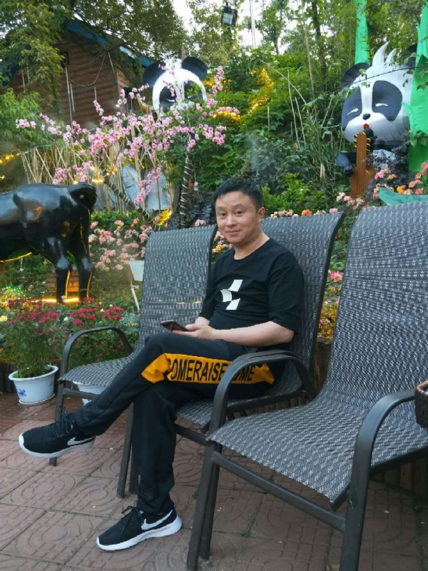 想家的第一张照片--唐山相亲服务中心