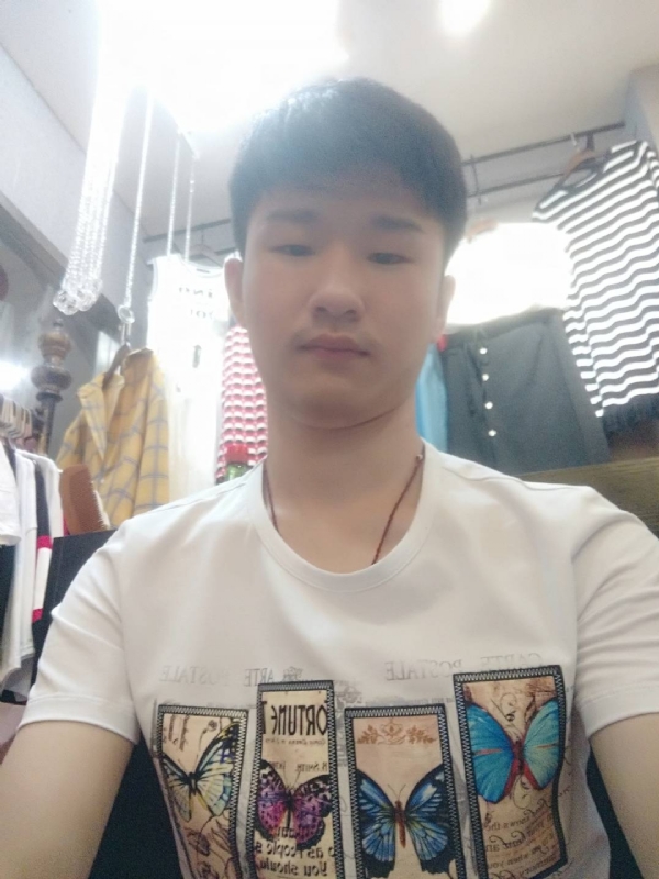 许你一世的第一张照片--唐山相亲服务中心