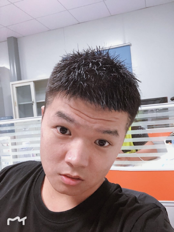 不忘初心的第一张照片--唐山相亲服务中心