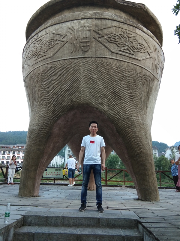 致青春的第一张照片--唐山相亲服务中心