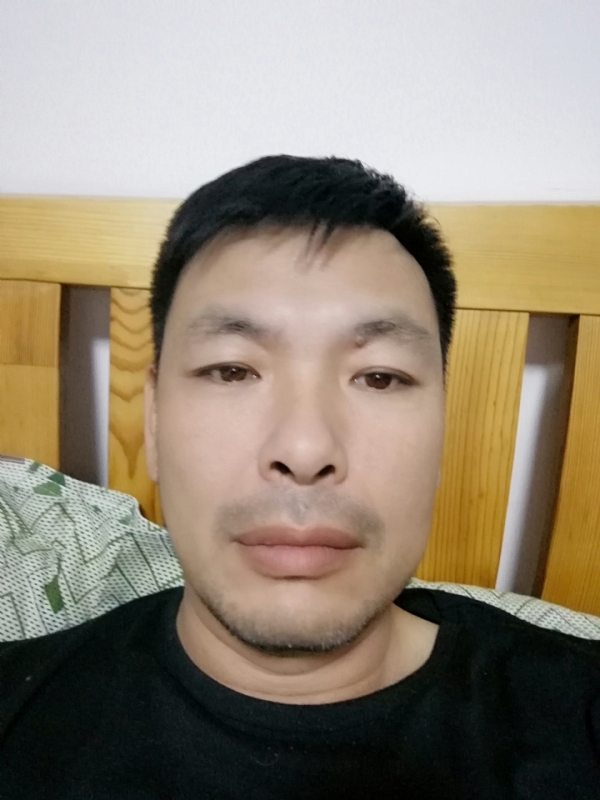 不爱当牛的第一张照片--唐山相亲服务中心