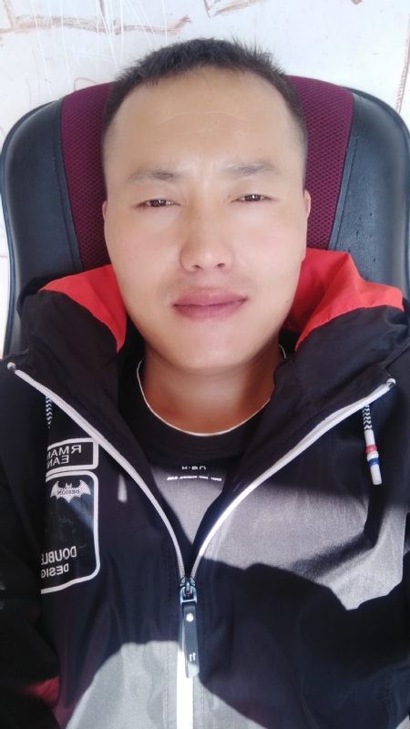 一花一世界的第三张照片--唐山相亲服务中心