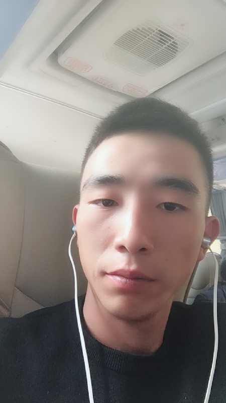 九二年的猴子的第一张照片--唐山相亲服务中心