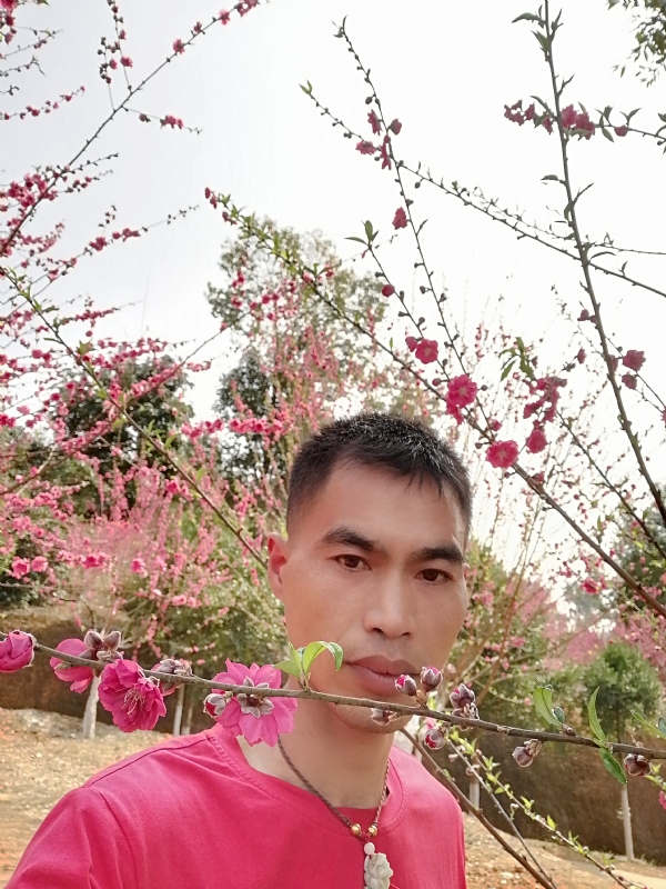 惜緣的第一张照片--唐山相亲服务中心