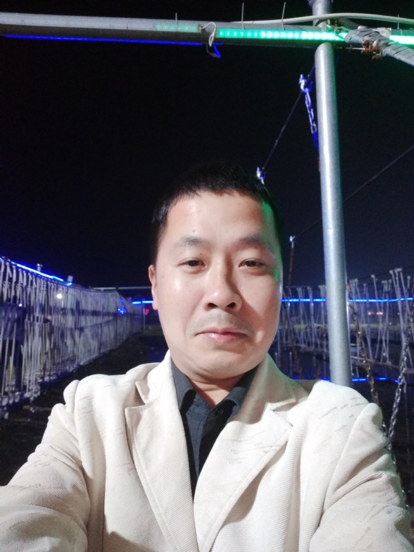 阿峰的第一张照片--唐山相亲服务中心