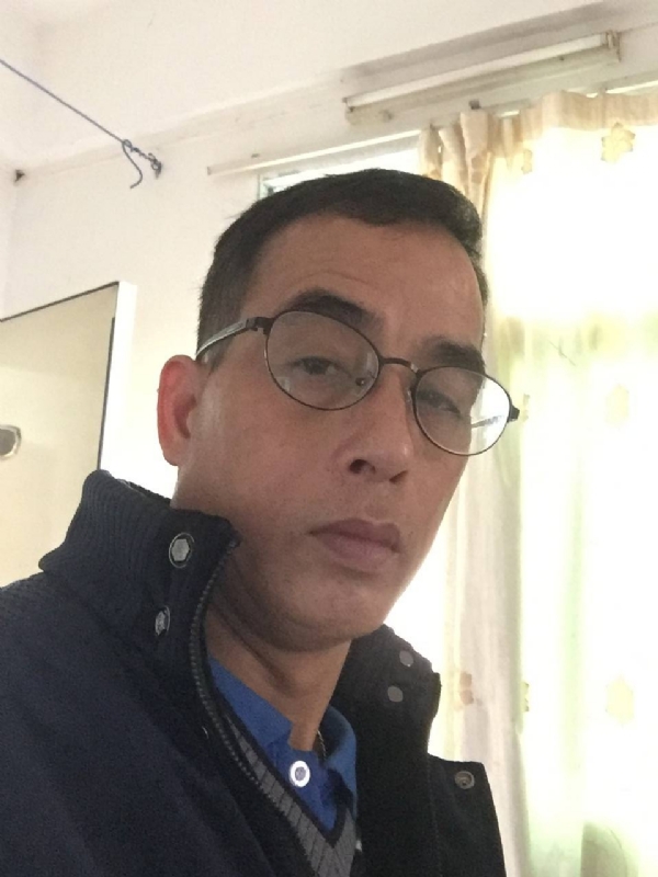 快乐人生的第一张照片--唐山相亲服务中心