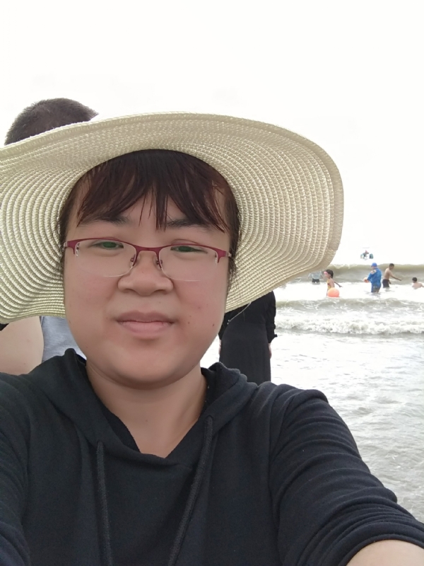 一辈子珍惜你的第一张照片--唐山相亲服务中心