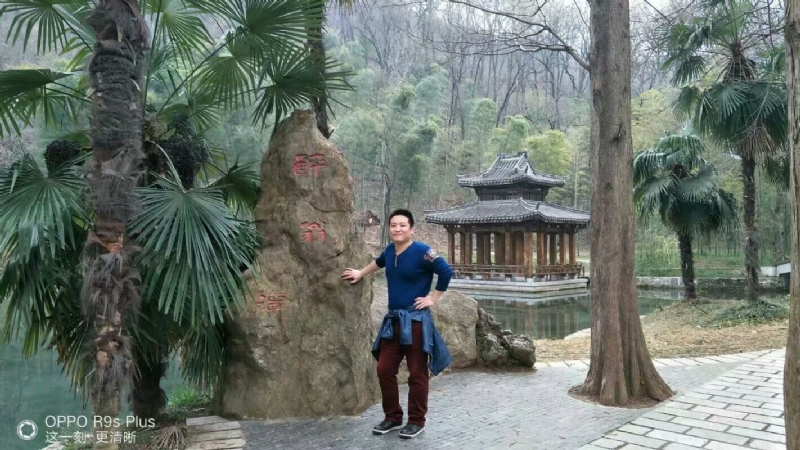 烦事用点心的第一张照片--唐山相亲服务中心