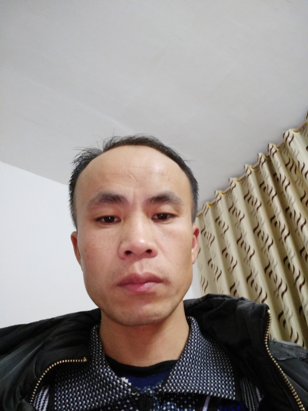 人生相爱的第一张照片--唐山相亲服务中心