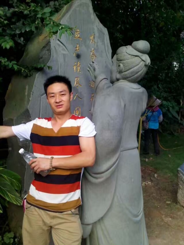 相依相伴的第一张照片--唐山相亲服务中心