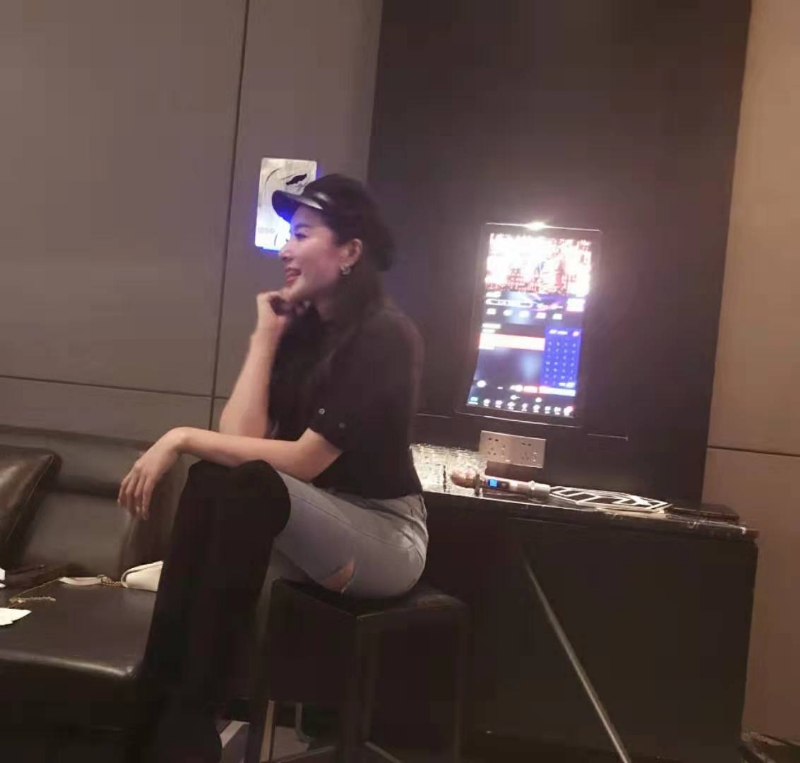 婷婷的第三张照片--唐山相亲服务中心