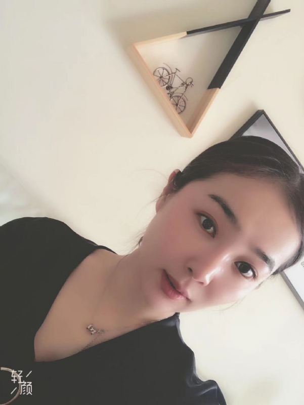 相拥未来的第三张照片--唐山相亲服务中心