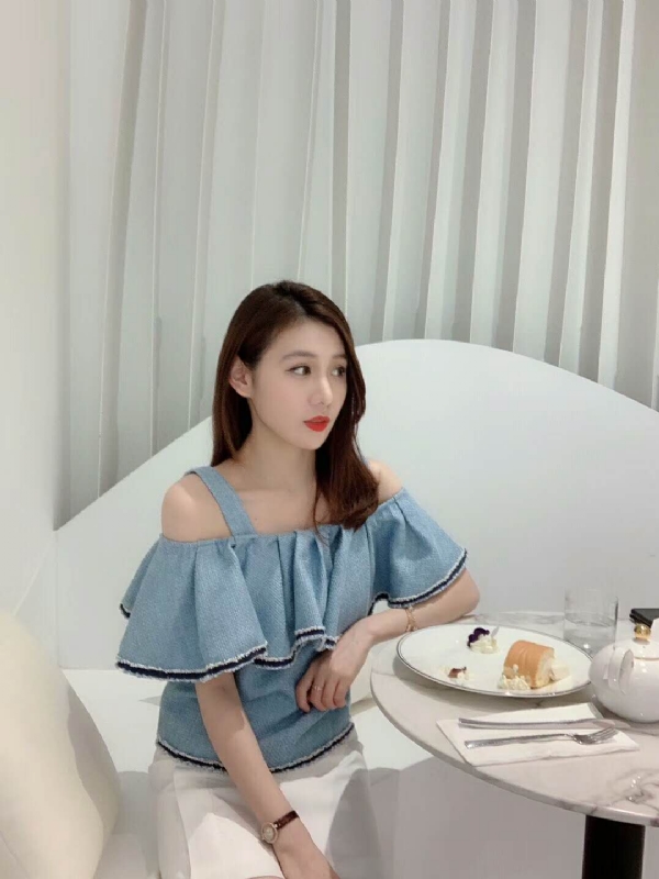 Emily的第一张照片--唐山相亲服务中心