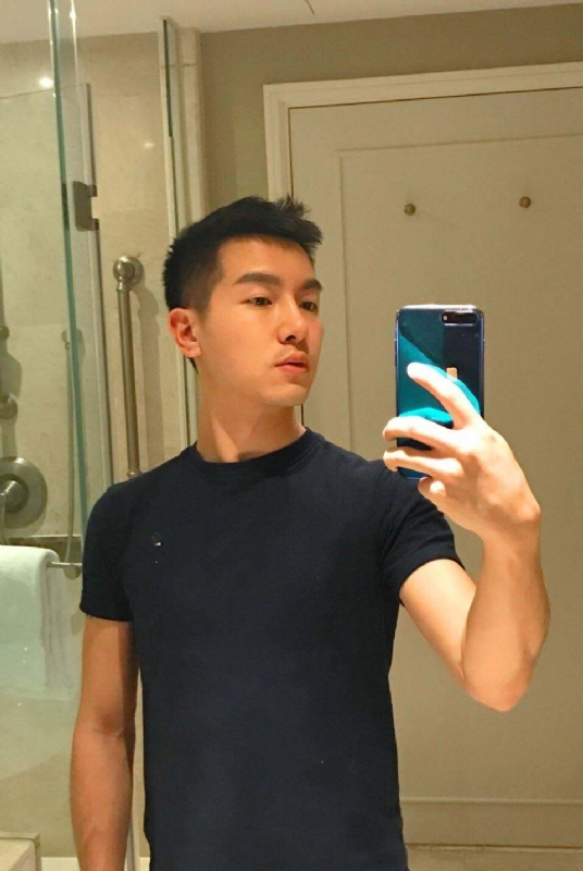 海海的第三张照片--唐山相亲服务中心