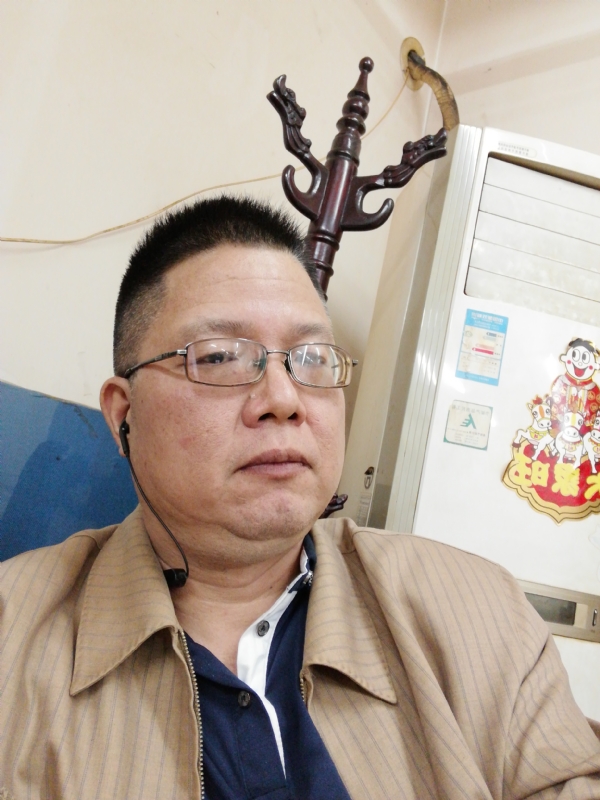 一个人的第一张照片--唐山相亲服务中心