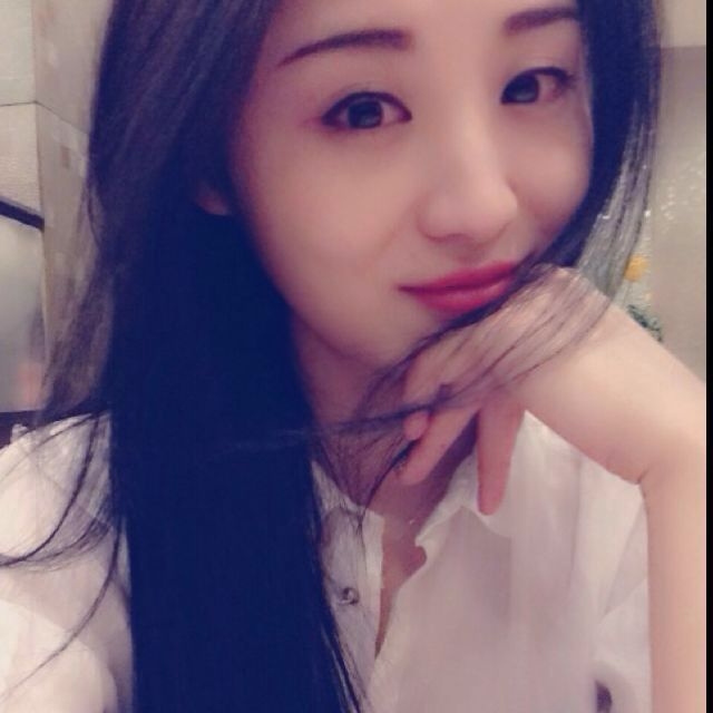 在水一方的第一张照片--唐山相亲服务中心