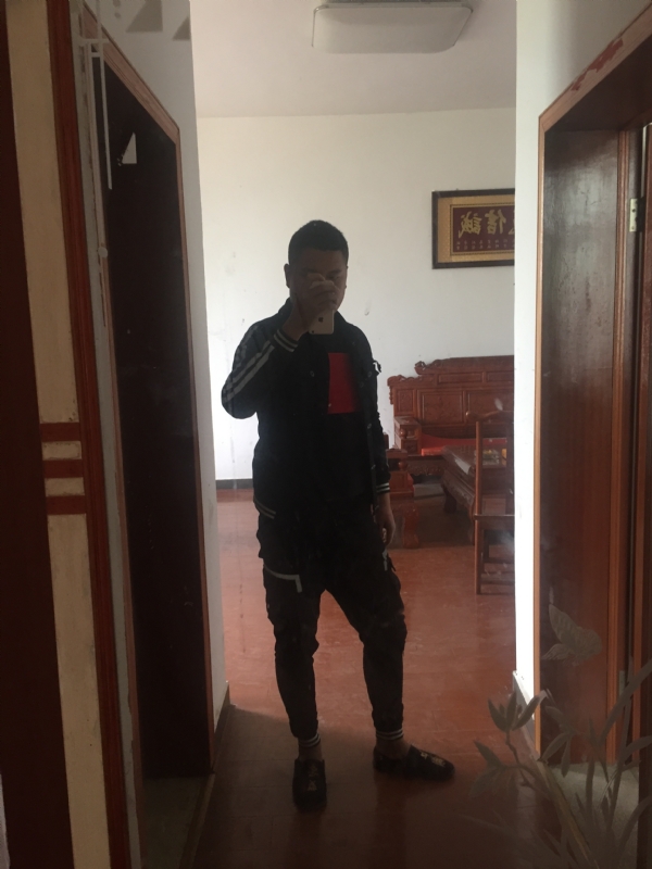 MC无所畏惧的第一张照片--唐山相亲服务中心