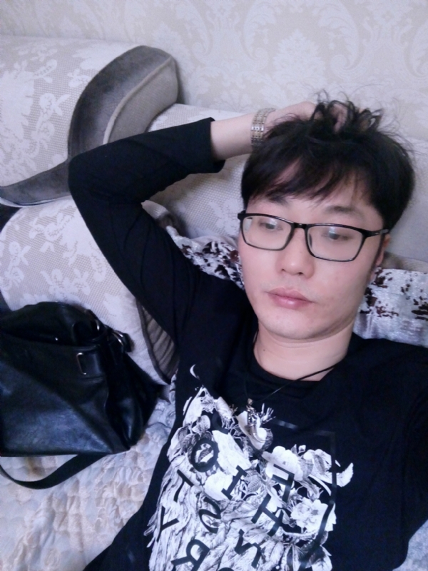 想事的猪的第一张照片--唐山相亲服务中心