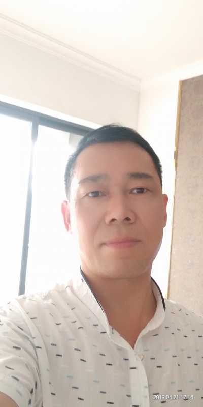 朝望大海的第一张照片--唐山相亲服务中心