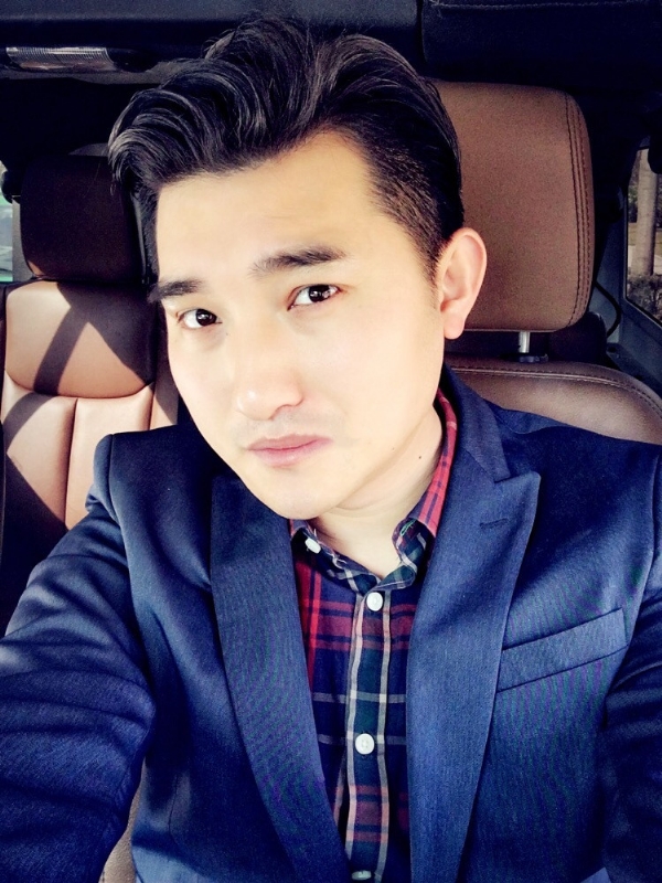 奋斗的第三张照片--唐山相亲服务中心