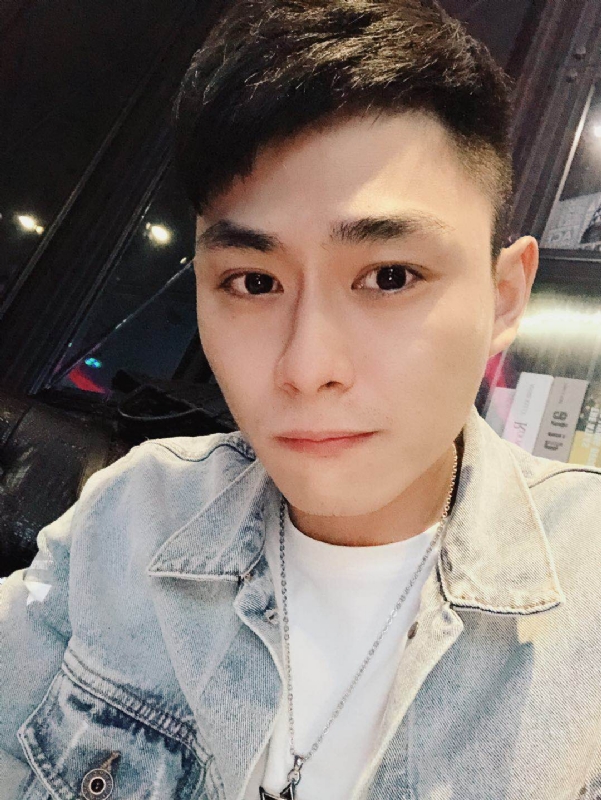 浩浩的第一张照片--唐山相亲服务中心