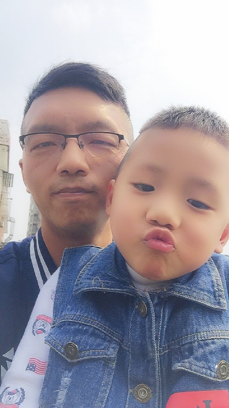 林松的第一张照片--唐山相亲服务中心