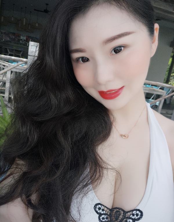 yoyo的第一张照片--唐山相亲服务中心