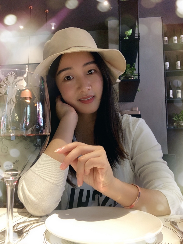 Daisy的第一张照片--唐山相亲服务中心