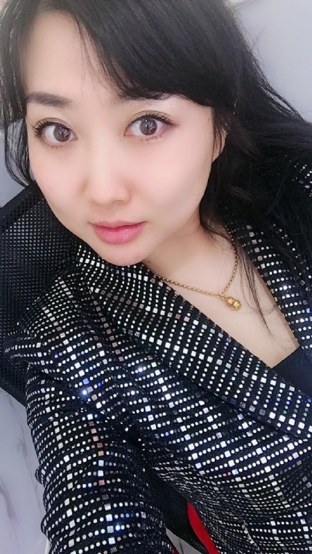 烛影的第一张照片--唐山相亲服务中心