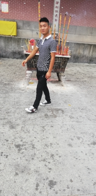 惹人厌的第一张照片--唐山相亲服务中心