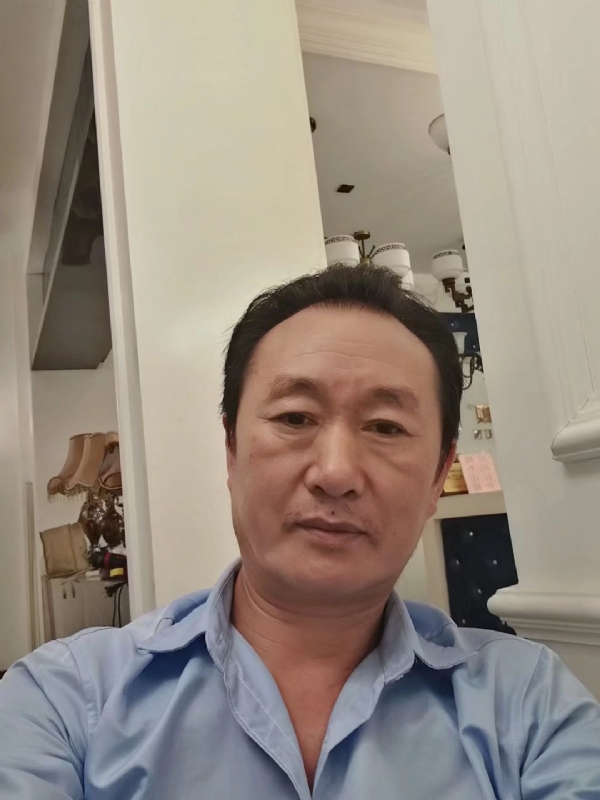 青松的第一张照片--唐山相亲服务中心