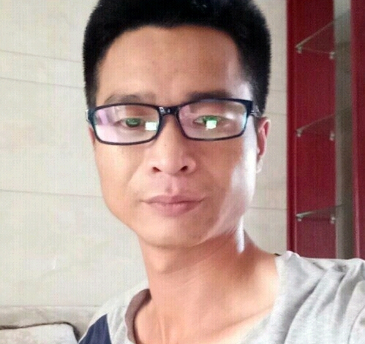 宜兴老鼠的第二张照片--唐山相亲服务中心