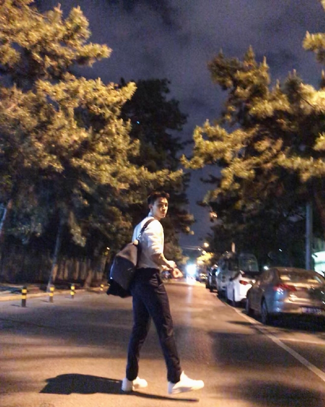 深海的第二张照片--唐山相亲服务中心