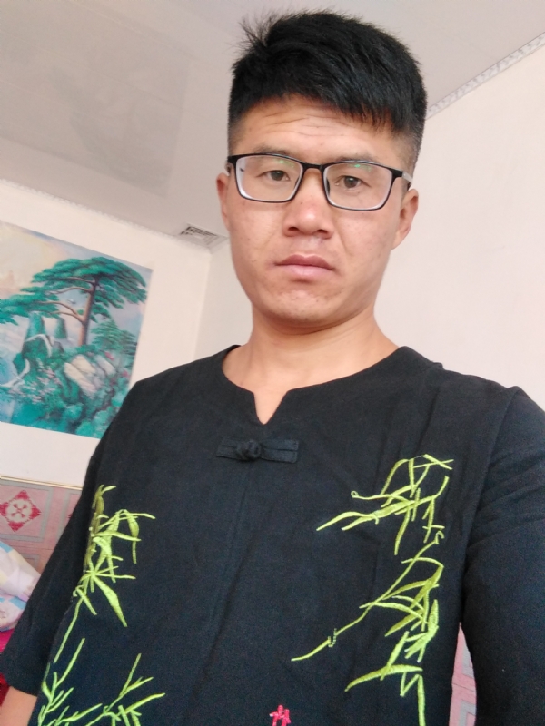 清风的第一张照片--唐山相亲服务中心