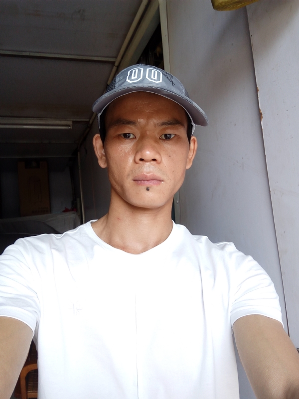 张生的第一张照片--唐山相亲服务中心