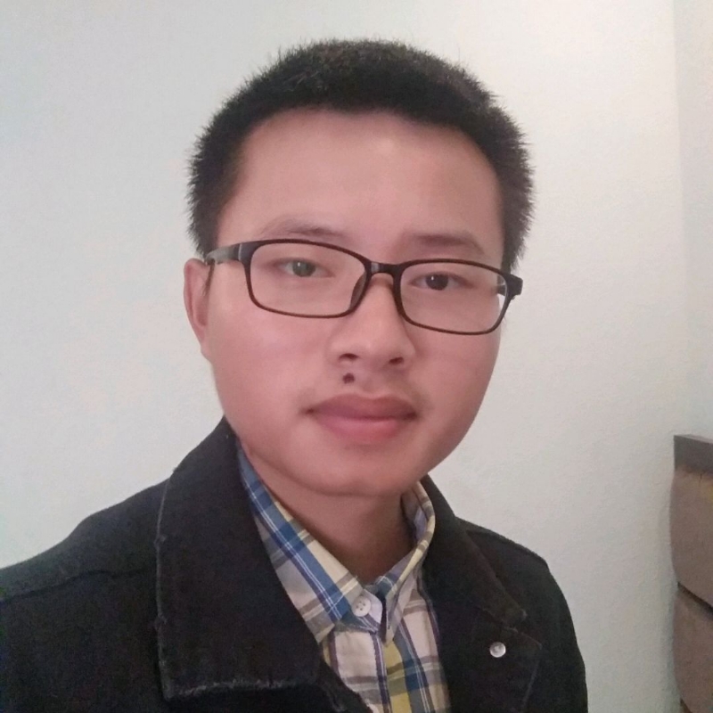 一只独行的猪的第一张照片--唐山相亲服务中心