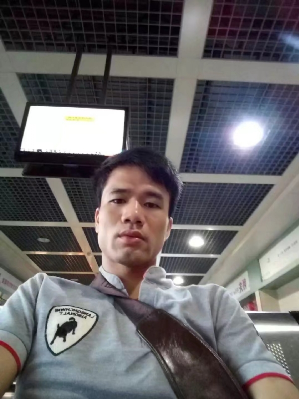 武哥的第一张照片--唐山相亲服务中心