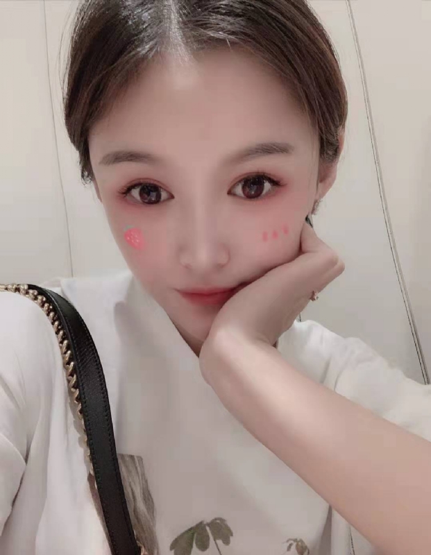 fei菲儿的第一张照片--唐山相亲服务中心