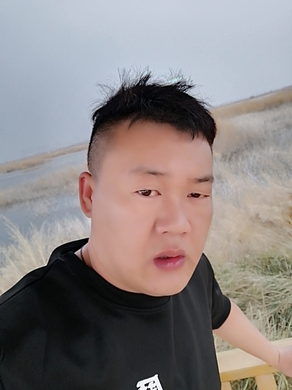 沐歌的第一张照片--唐山相亲服务中心